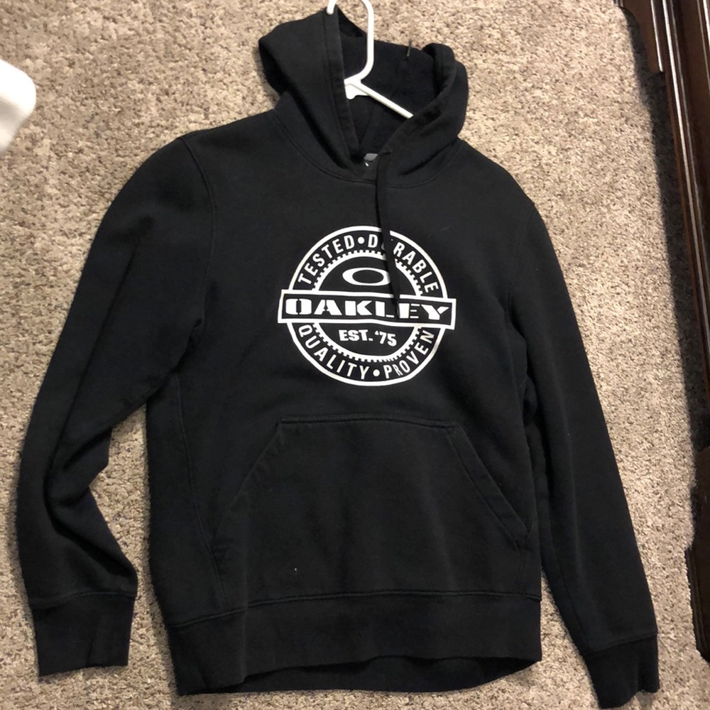 Oakley Hoodie